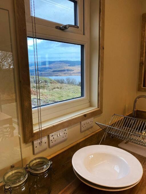 Odhran Lodge, St Conan'S Escape: Home With A View Loch Awe Екстер'єр фото